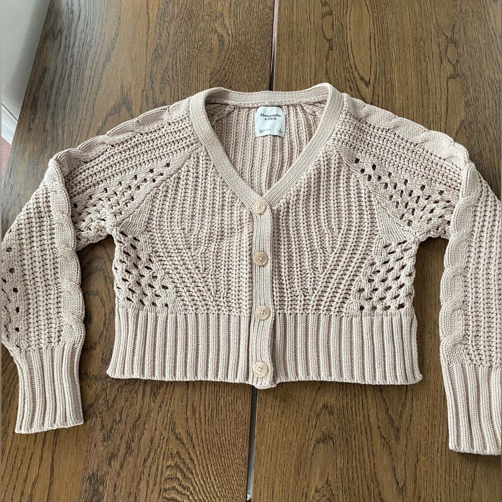 Abercrombie cardigan!